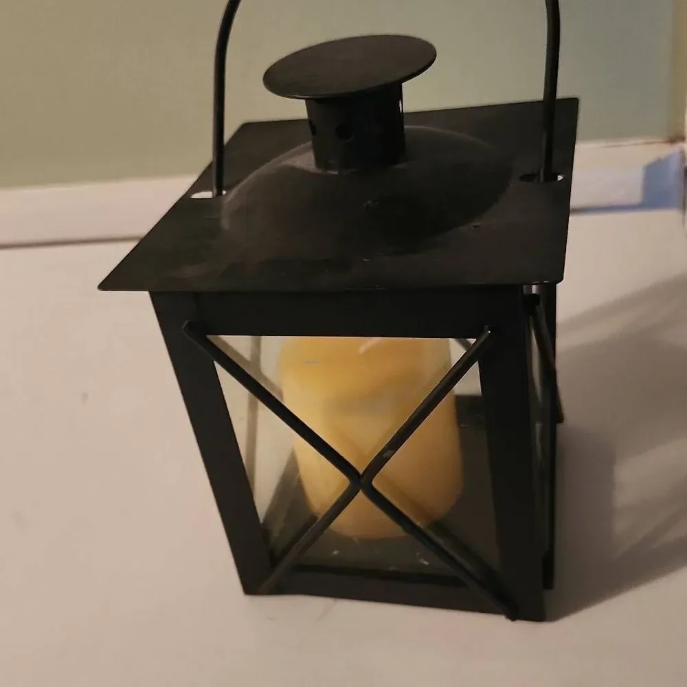 Black Metal Latern